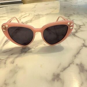 Hill house home Ballet pink retro sunglasses